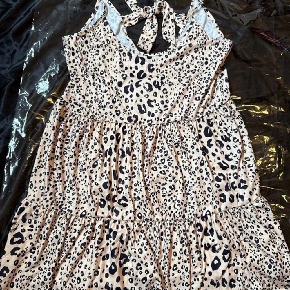 Sleeveless Tiered Leopard Print Dress - Beige & Black